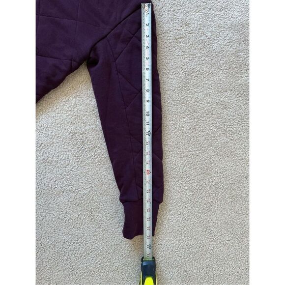 Lululemon Forever Warm Reversible Jacket in Cherry sz 6 - Picture 13 of 15